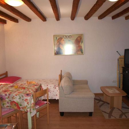 Apartment 52 Rovinj Extérieur photo